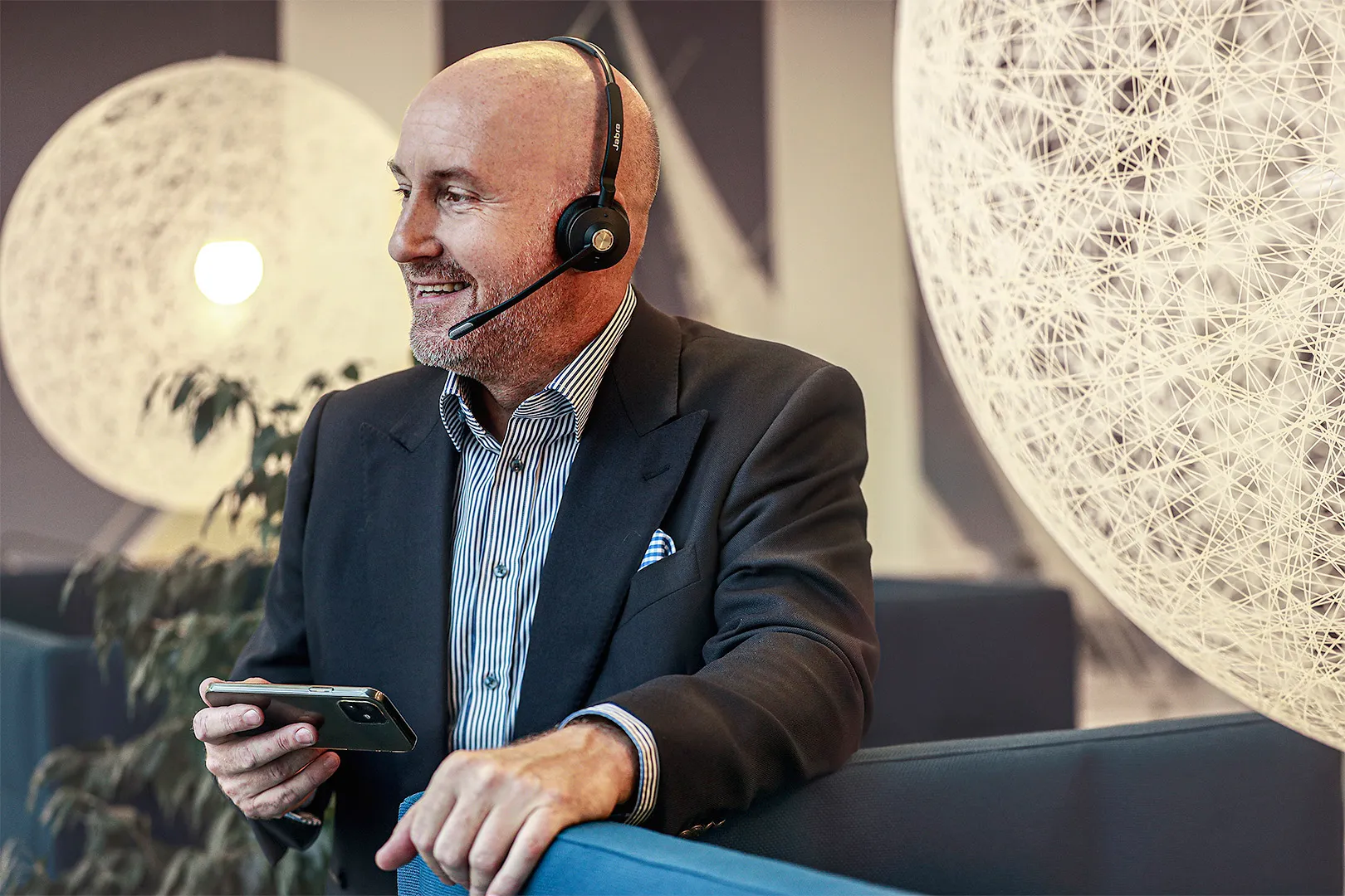 Expatriate client consultant